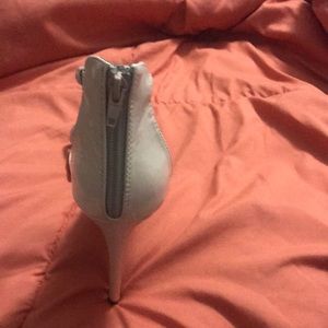 Stilettos (color: nude patent)